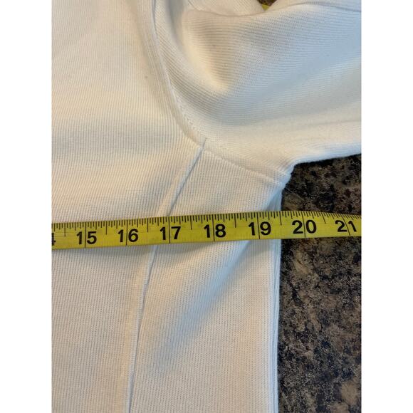 Orvis White 1/4 Zip Pullover Small - Picture 5 of 6
